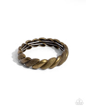 Load image into Gallery viewer, Captivating Curls Brass Bracelet