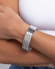 Load image into Gallery viewer, Glistening Getaway Silver Bracelet
