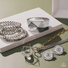 Load image into Gallery viewer, Magnificent Musings Enclosed Edge Multi Fashion Fix Set January 2025