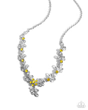 Load image into Gallery viewer, Refreshing Refinement Yellow Necklace