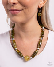 Load image into Gallery viewer, Sneaky Swirls Green Necklace