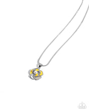 Load image into Gallery viewer, Mademoi-SHELL Magic Yellow Necklace