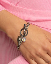 Load image into Gallery viewer, Cherub Chic White Necklace
