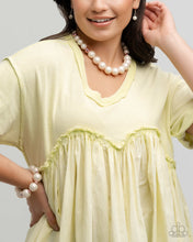 Load image into Gallery viewer, Pearl Procession Pink Bracelet