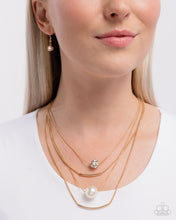 Load image into Gallery viewer, Phenomenal Pearls Gold Necklace