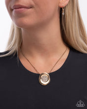 Load image into Gallery viewer, Gently Glistening Gold Necklace