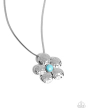 Load image into Gallery viewer, Tasteful Texture Blue Necklace