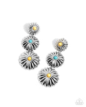 Load image into Gallery viewer, Palm Tree Promenade Yellow Necklace