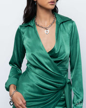 Load image into Gallery viewer, Affectionate Assist Blue Necklace