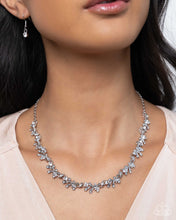 Load image into Gallery viewer, Leafy Lady White Necklace