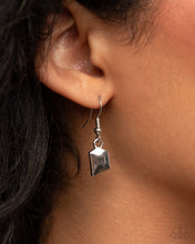 Load image into Gallery viewer, Lined Legacy Multi Necklace
