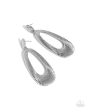 Load image into Gallery viewer, Princess Potential Silver Earrings