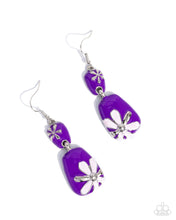 Load image into Gallery viewer, Floral Familia Purple Earrings