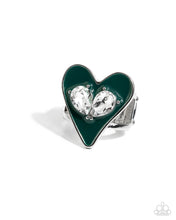 Load image into Gallery viewer, Smitten Showcase Green Ring