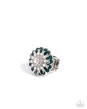 Load image into Gallery viewer, Gallery Glitz Green Ring