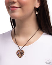 Load image into Gallery viewer, Outgoing Opulence Copper Necklace