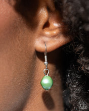 Load image into Gallery viewer, Shape Shifting Sense Green Necklace