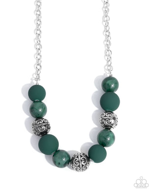 Bewitching Texture Green Necklace