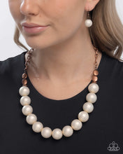 Load image into Gallery viewer, Brushed Backdrop Copper Necklace