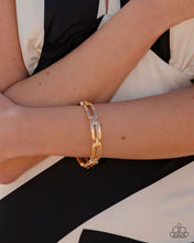 Load image into Gallery viewer, Symmetrical Sheen Gold Bracelet