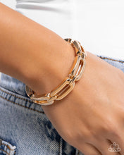 Load image into Gallery viewer, Symmetrical Sheen Gold Bracelet