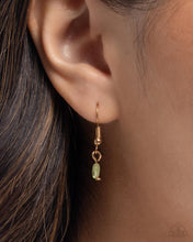 Load image into Gallery viewer, Sensational Sunset Green Necklace