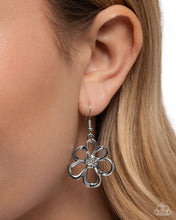 Load image into Gallery viewer, Beau Bouquet Black Necklace