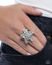 Load image into Gallery viewer, Starfish Scope White Ring