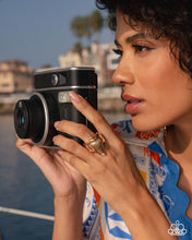 Load image into Gallery viewer, California Conch Gold Ring