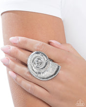 Load image into Gallery viewer, Shipwrecked Shell Silver Ring