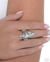 Load image into Gallery viewer, California Conch Silver Ring