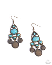 Load image into Gallery viewer, Chandelier Candor Brass Earrings