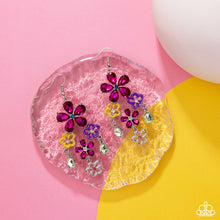 Load image into Gallery viewer, Floral Fountain Pink Earrings