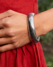 Load image into Gallery viewer, Flashy Fringe Silver Bracelet
