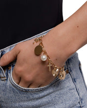 Load image into Gallery viewer, Charm Commitment Gold Bracelet