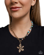 Load image into Gallery viewer, Floral Feint Brown Necklace