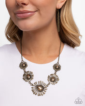 Load image into Gallery viewer, Floral Fin Brass Necklace