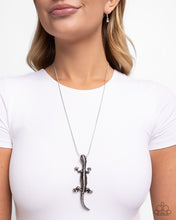Load image into Gallery viewer, Salamander Statement Black Necklace