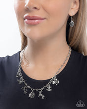 Load image into Gallery viewer, Storyteller Sheen Silver Necklace