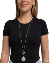 Load image into Gallery viewer, Seashell Socialite White Lanyard