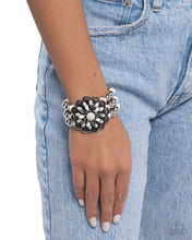 Load image into Gallery viewer, Floral Figment White Bracelet