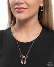Load image into Gallery viewer, Coquette Celebrity Copper Necklace