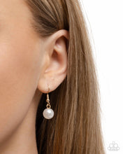 Load image into Gallery viewer, Coral Collection Gold Necklace