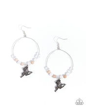 Load image into Gallery viewer, Saddle Showcase White Earrings