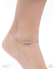 Load image into Gallery viewer, Simple Showcase White Anklet