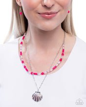 Load image into Gallery viewer, Superior Seashell Pink Necklace