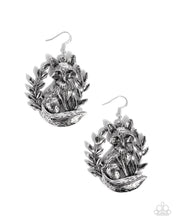 Load image into Gallery viewer, Foxy Fashion Silver Earrings
