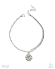 Load image into Gallery viewer, Glistening Growth Blue Anklet