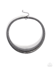 Load image into Gallery viewer, Subtle Selfie Black Necklace