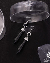 Load image into Gallery viewer, Palatial Pizzazz Black Earrings